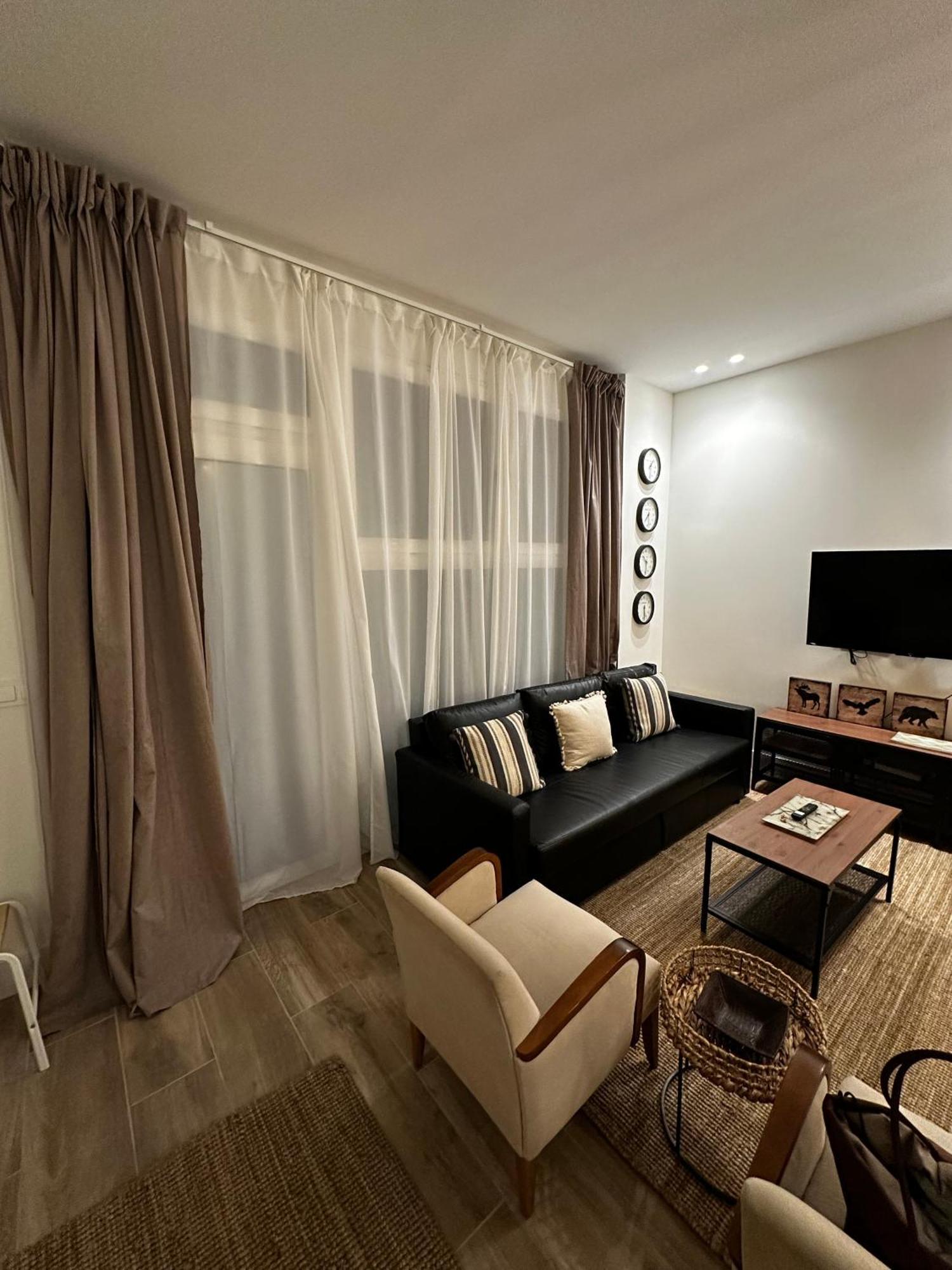 Apartamentos Moncloa Madrid Esterno foto